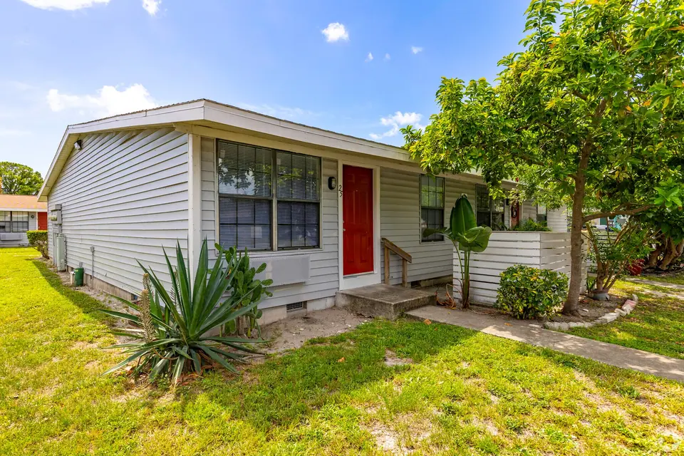 A private-entry apartment home at Palm Harbor Villas in Melbourne, Florida.